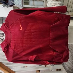 Boys Nike Dri-fit sweatshirt